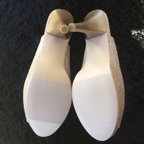 Madden Girl gold glitter platform peep toe heels - Picture 6 of 8
